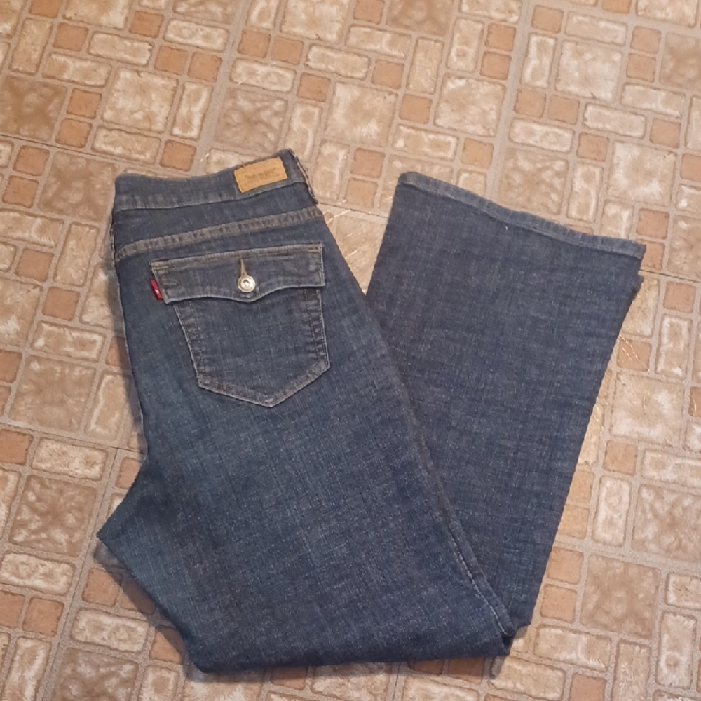 Levi's Dark Blue Boot Cut Women's Jeans Perfectly Slimming 16 Short